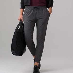 Lululemon Jet Crop (Slim) 6